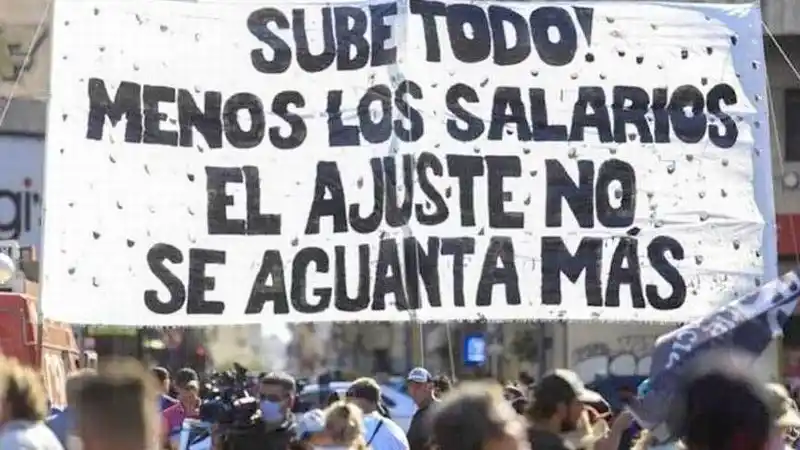 Reclaman medidas al Gobierno nacional para
compensar pérdida del poder adquisitivo