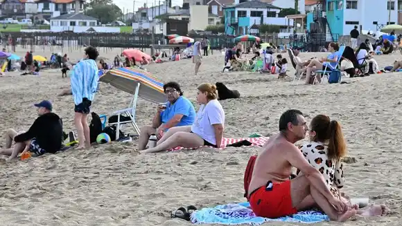 Fin de semana largo: más turistas, estadías más cortas y menor gasto