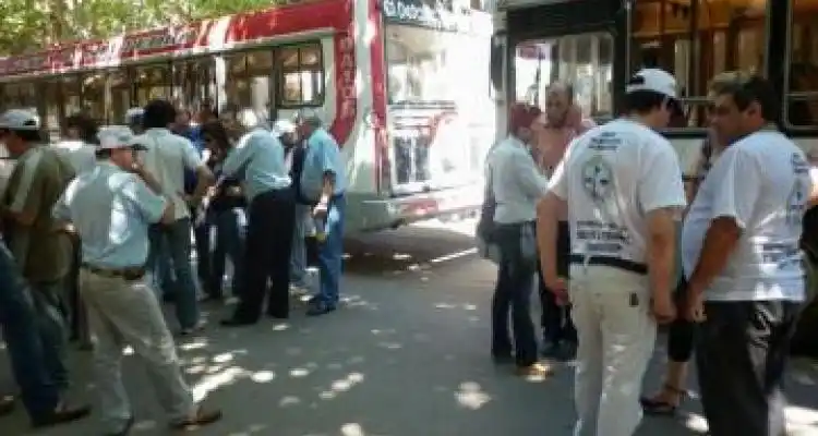 Se agudiza el conflicto por el transporte
