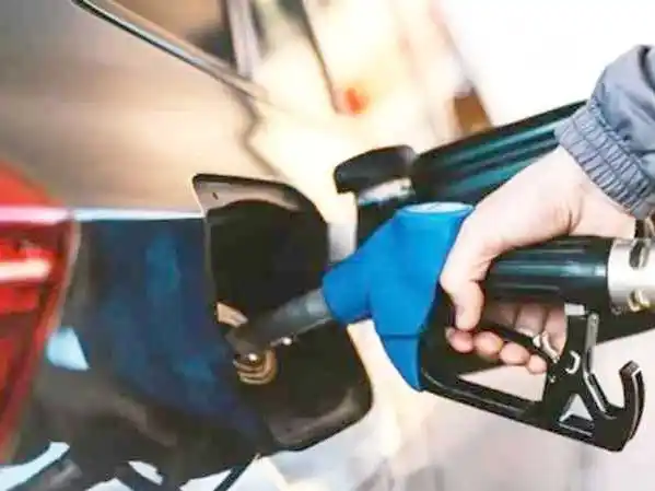 El Gobierno Nacional oficializó un 
aumento de impuestos a combustibles