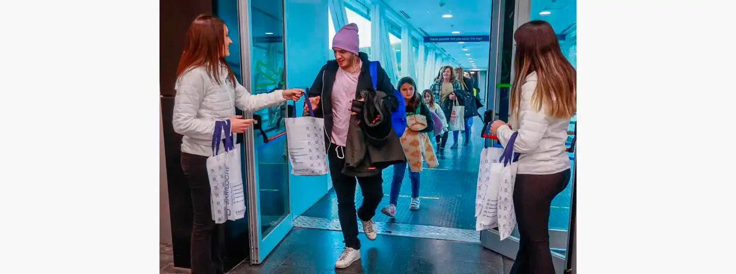 Aerolíneas Argentinas inauguró una nueva ruta federal entre Mar del Plata y Bariloche