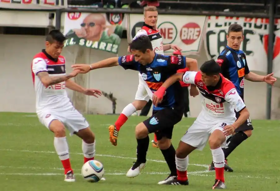 Juventud no supo liquidarlo y se quedó sin nada ante Chacarita