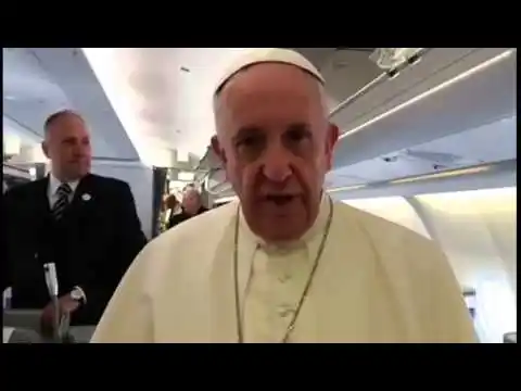 El Papa Francisco bendijo a un joven rosarino que padece leucemia