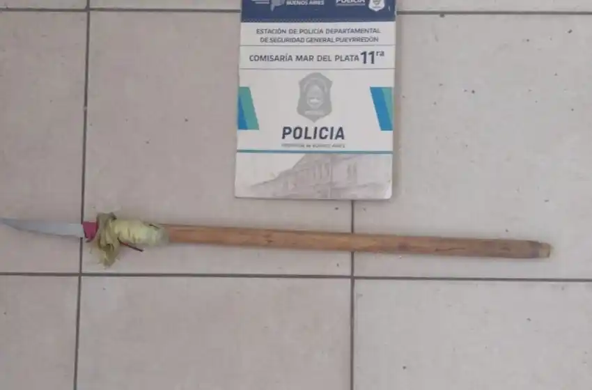 Lastimó y amenazó de muerte a su vecina