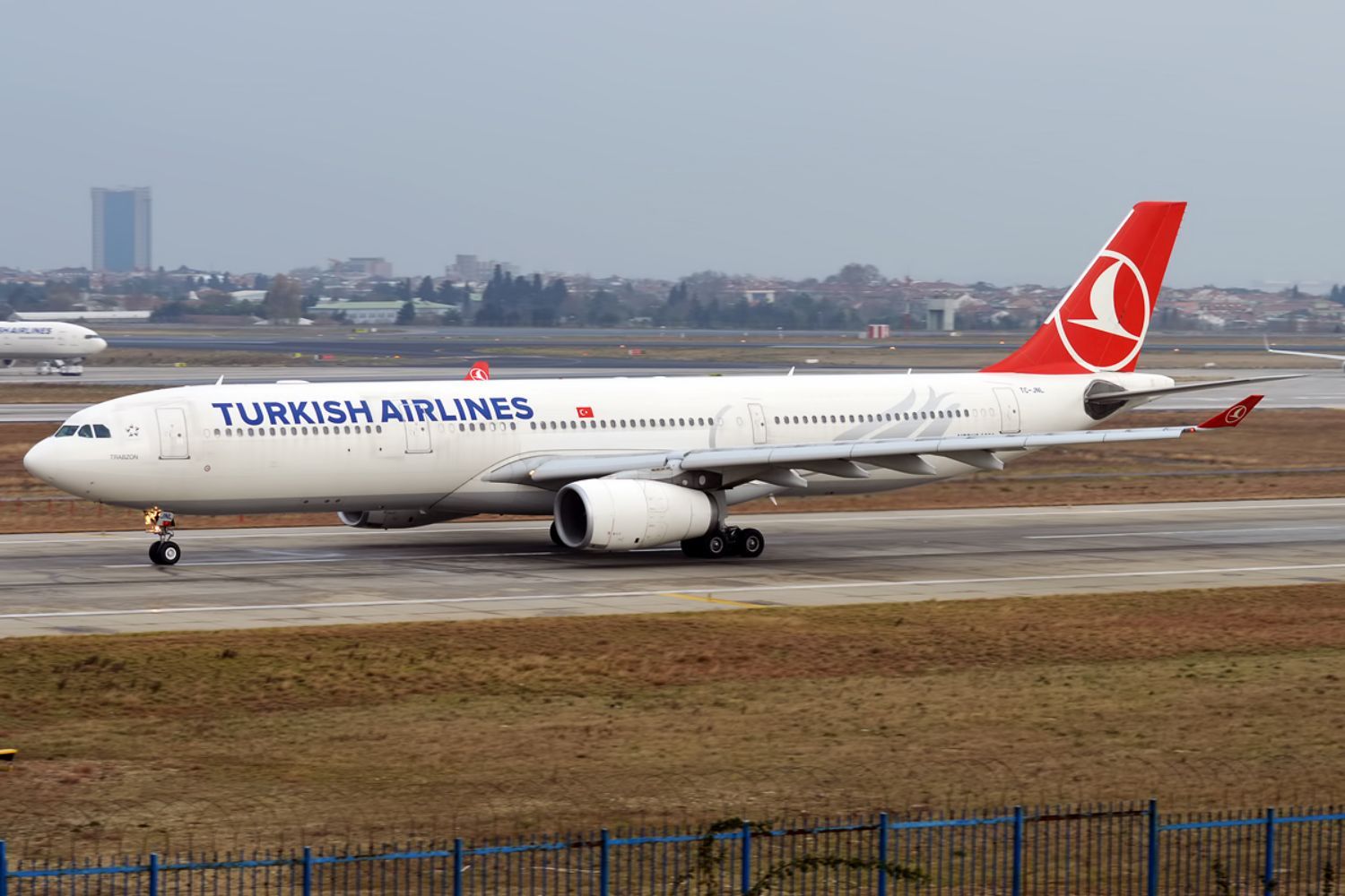 Turkish Airlines resumes flights to Newark