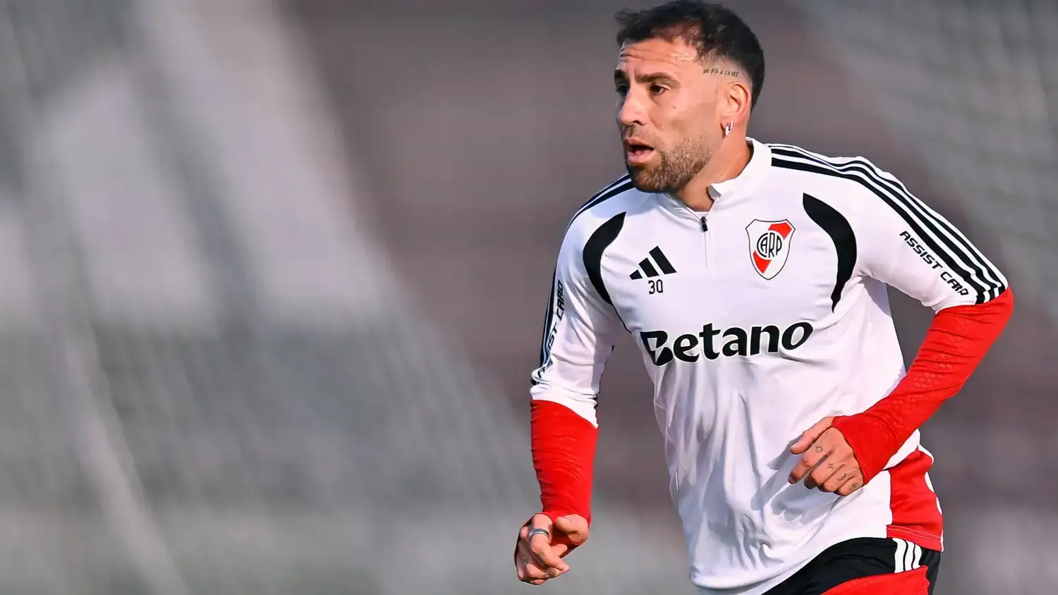 Otamendi está listo para debutar en River.
