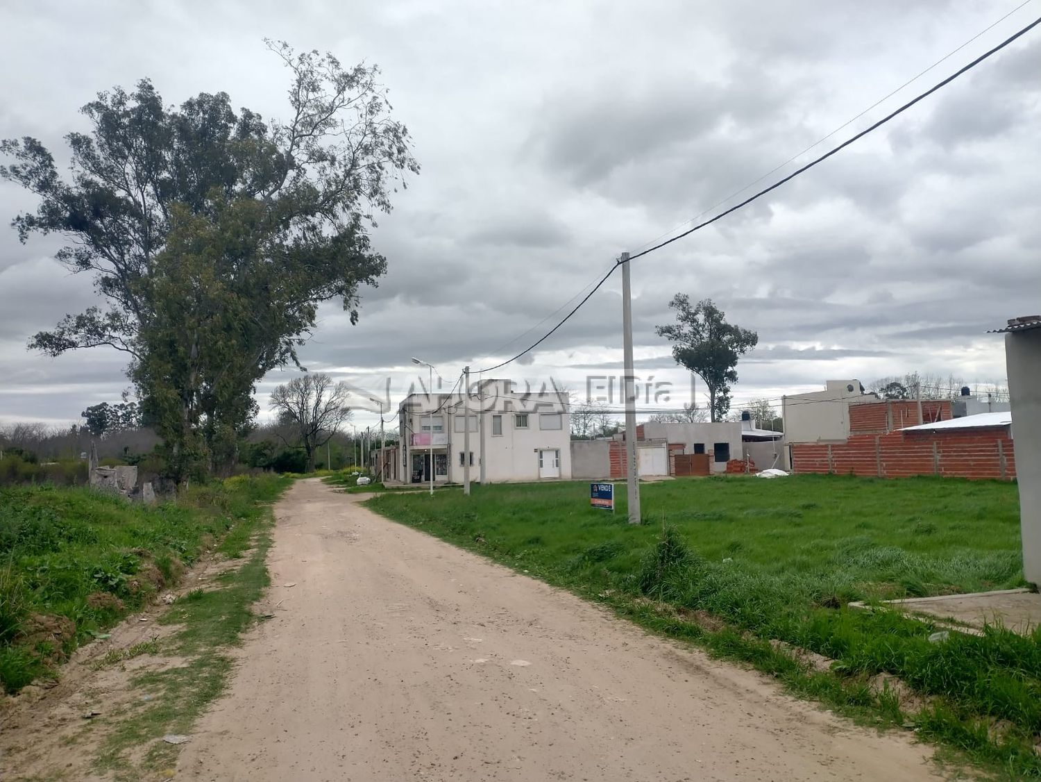 Los vecinos del Barrio “Las Lilas” están cansados de que les roben: ya les quitaron cinco disyuntores en septiembre