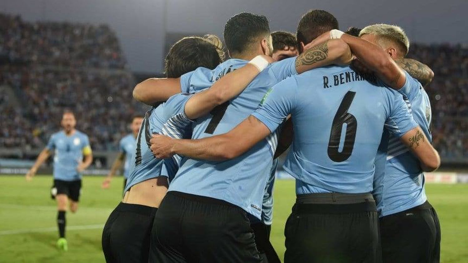 Uruguay le ganó a Venezuela y sueña con Qatar 2022