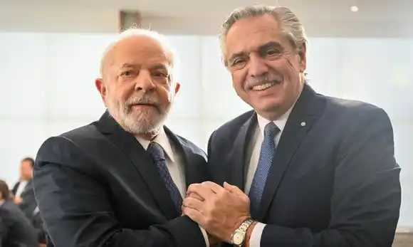 Fernández se reencuentra con Lula, su principal aliado regional, en la negociación con el FMI
