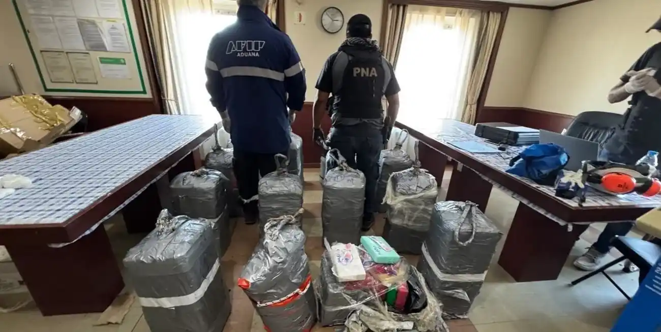 La cocaína estaba escondida en una cámara frigorífica del buque Mav Ceci. Foto: El Litoral