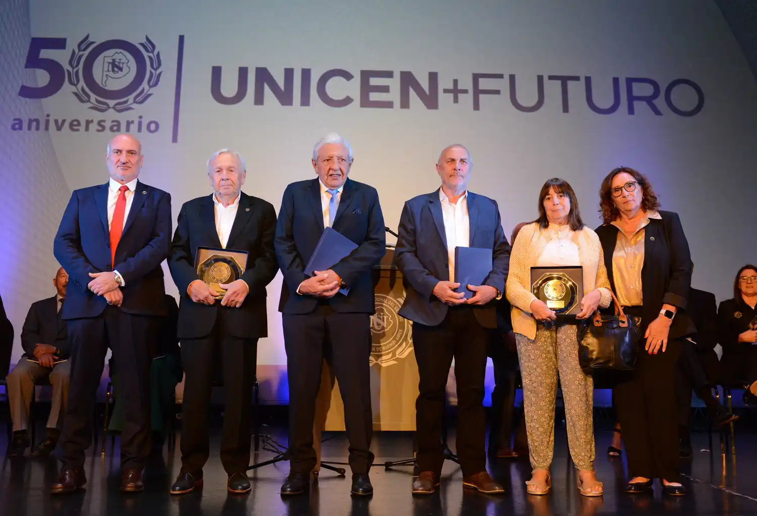 De izquierda a derecha: Marcelo Aba, Roberto Tassara, Carlos Nicolini, Marcelo Spina, Monica Faluge y Alicia Spinello.