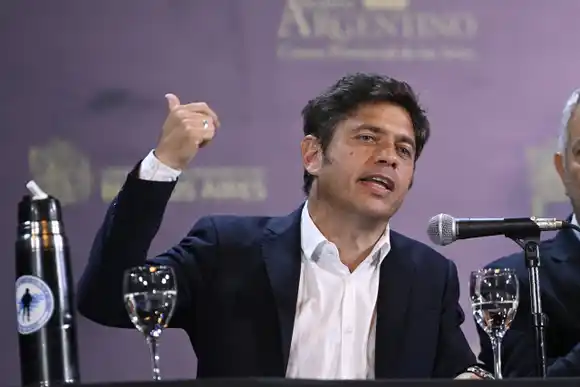 El Senado aprobó el proyecto de Kicillof para suspender las PASO, con un cambio clave