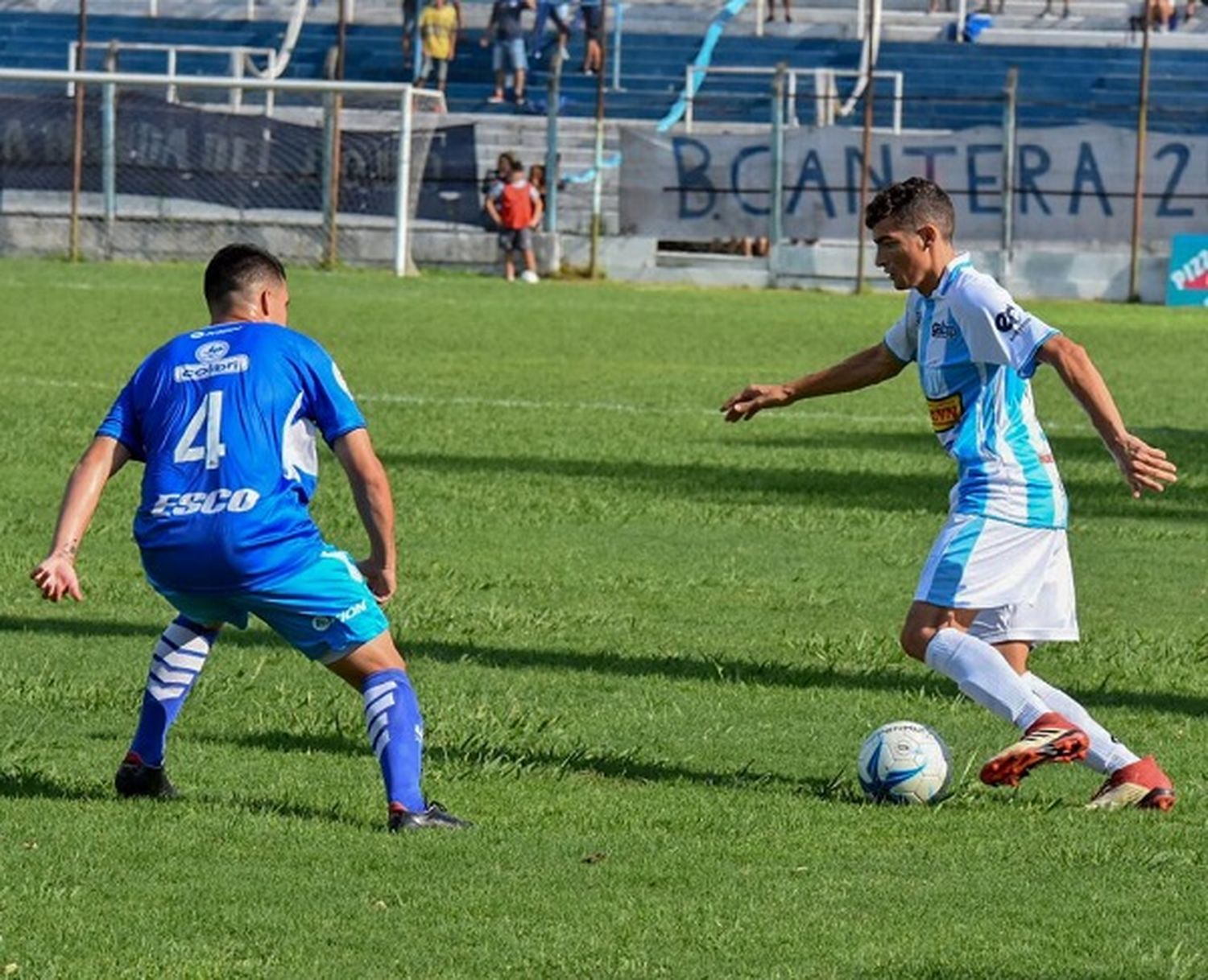 De la mano de De León, Juventud pasó por penales y jugará el cuadro principal