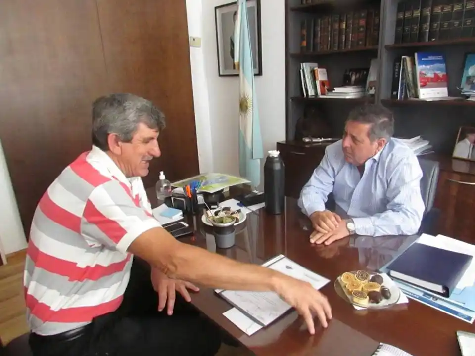 Kloss se reunió con Alfredo De Angeli