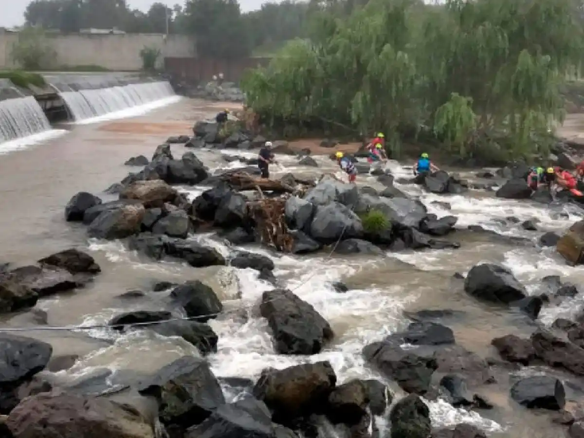 Hallaron muerto al pescador arrastrado por la crecida
