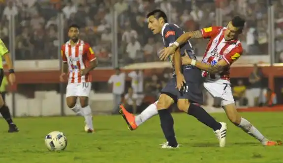 Juventud sumó tres puntos de oro en Tucumán