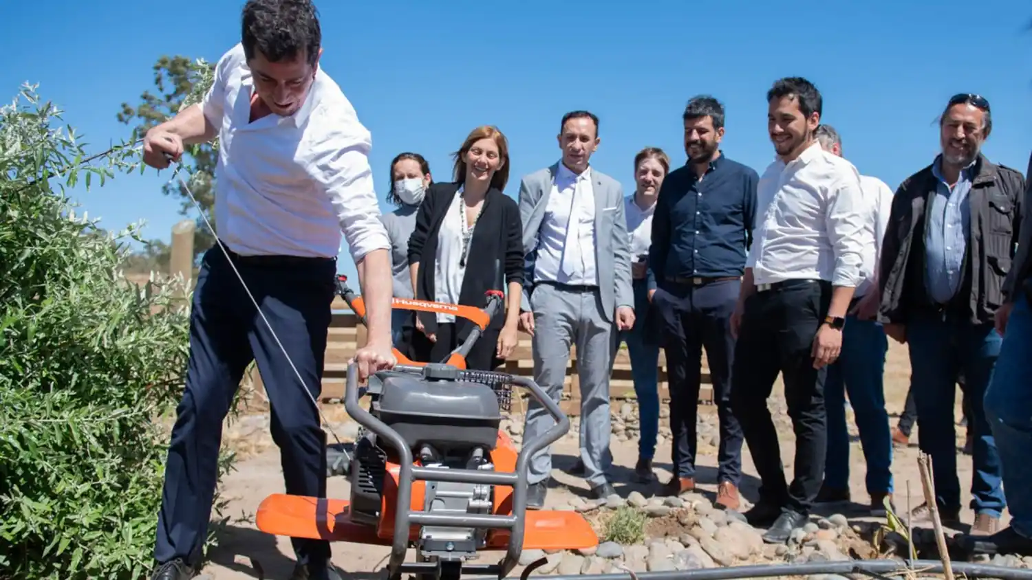 La faceta oculta del mercedino Wado de Pedro: Es productor agropecuario y asegura que “arriba del tractor piensa mucho”