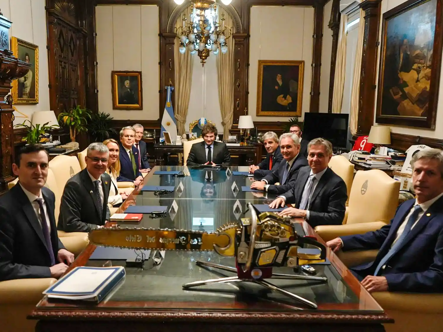 El Presidente recibió el lunes al secretario del Tesoro de los Estados Unidos, Scott Bessent.