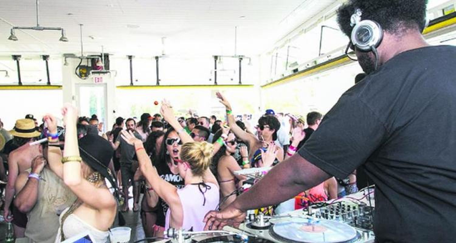 Fiestas electrónicas: una polémica en la que se mezclan requisitos municipales y sospechas de venta de drogas