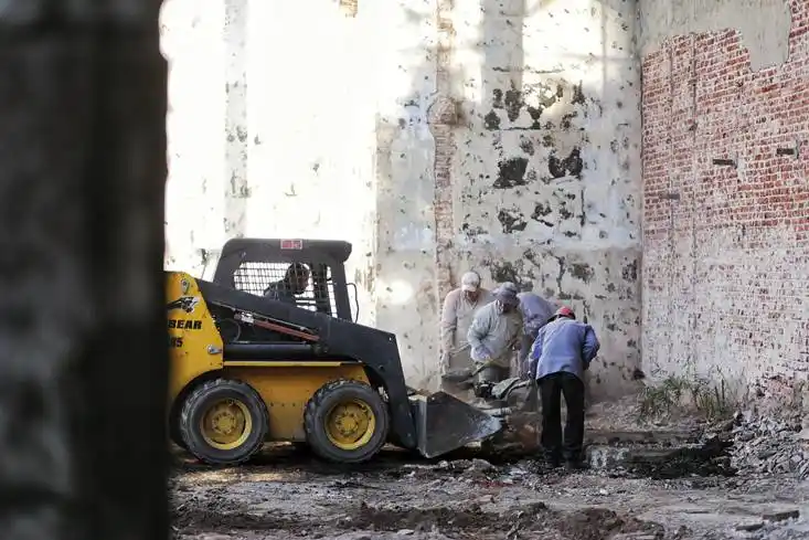 Avanzan las tareas de acondicionamiento del Mercado Progreso