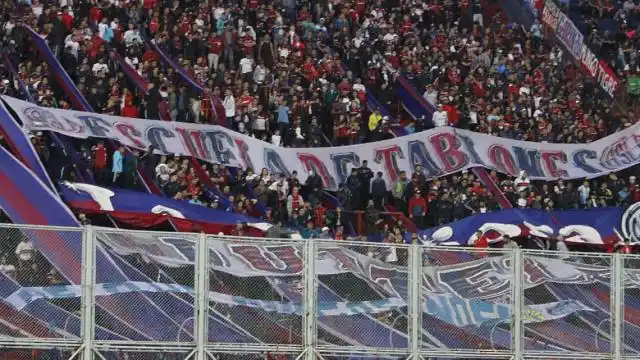 Analizan suspender los partidos cuando se insulte al Presidente