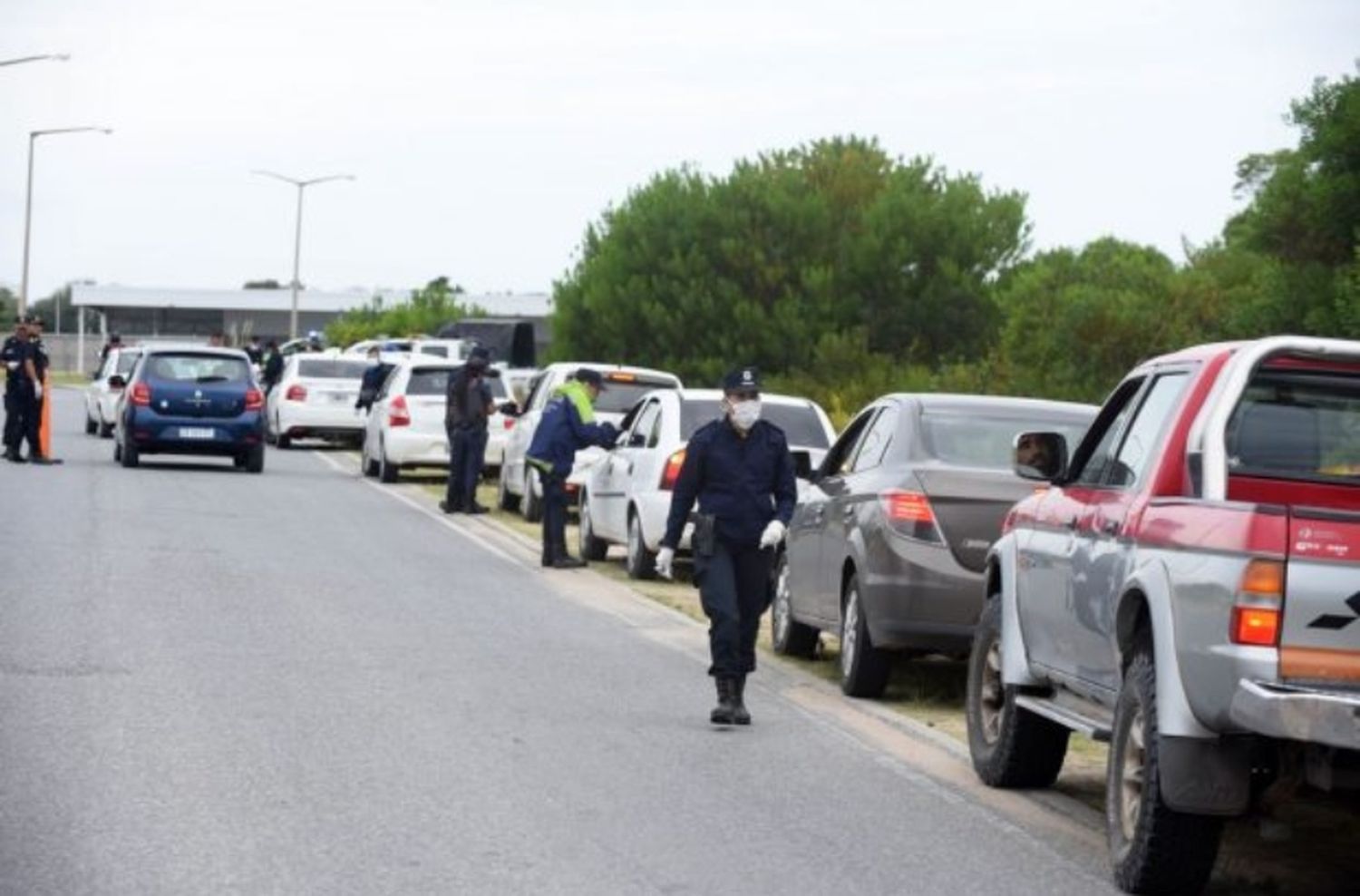 Villa Gesell refuerza controles de ingreso ante los casos de coronavirus en Pinamar