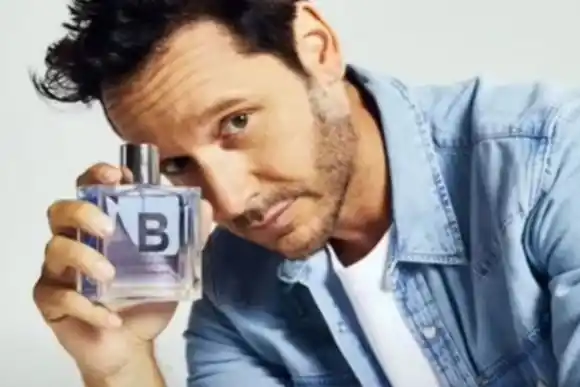 Cómo es el exclusivo perfume unisex de Benjamín Vicuña