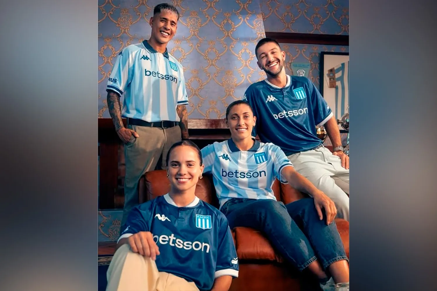 Entrerriana que es figura en Racing promociona la nueva camiseta de La Academia