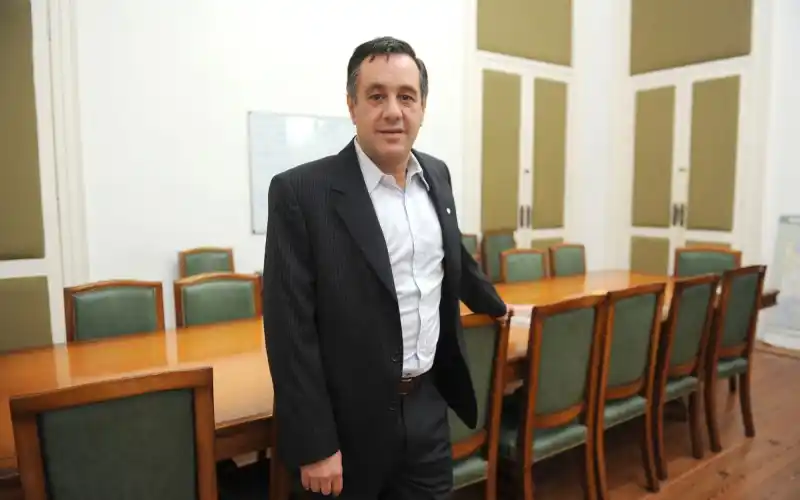 Finocchiaro: «Fernández formó parte del gobierno que entregó la educación a Ctera»