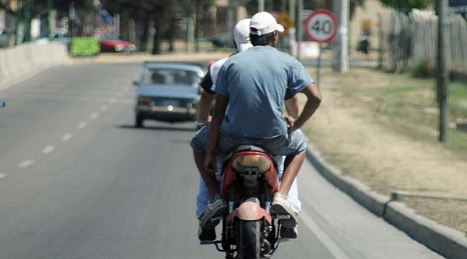 Motochorros: Proponen que los cascos tengan patente