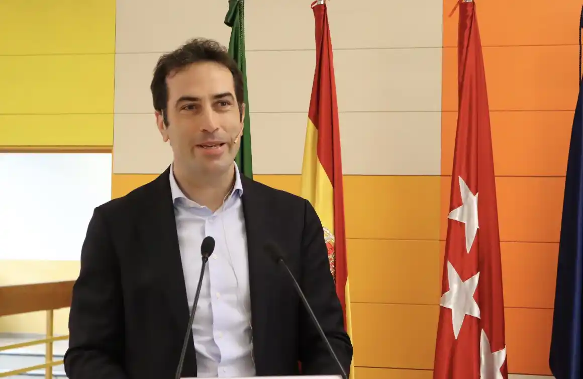 ESPAÑA espera y apoya «SOLUCIÓN ACORDADA» entre REPSOL y EE. UU. para seguir en Venezuela