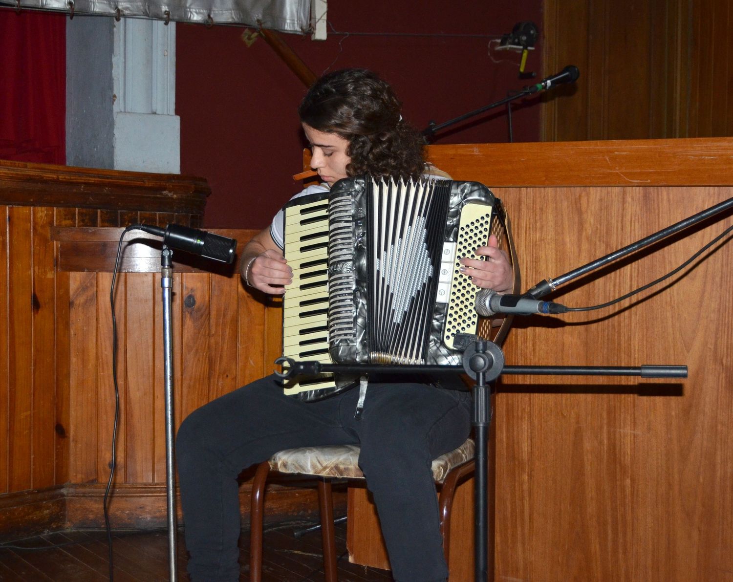 La alumna Helena Balucci interpretó “Mate Amargo” y “Tuyá Porá”.
