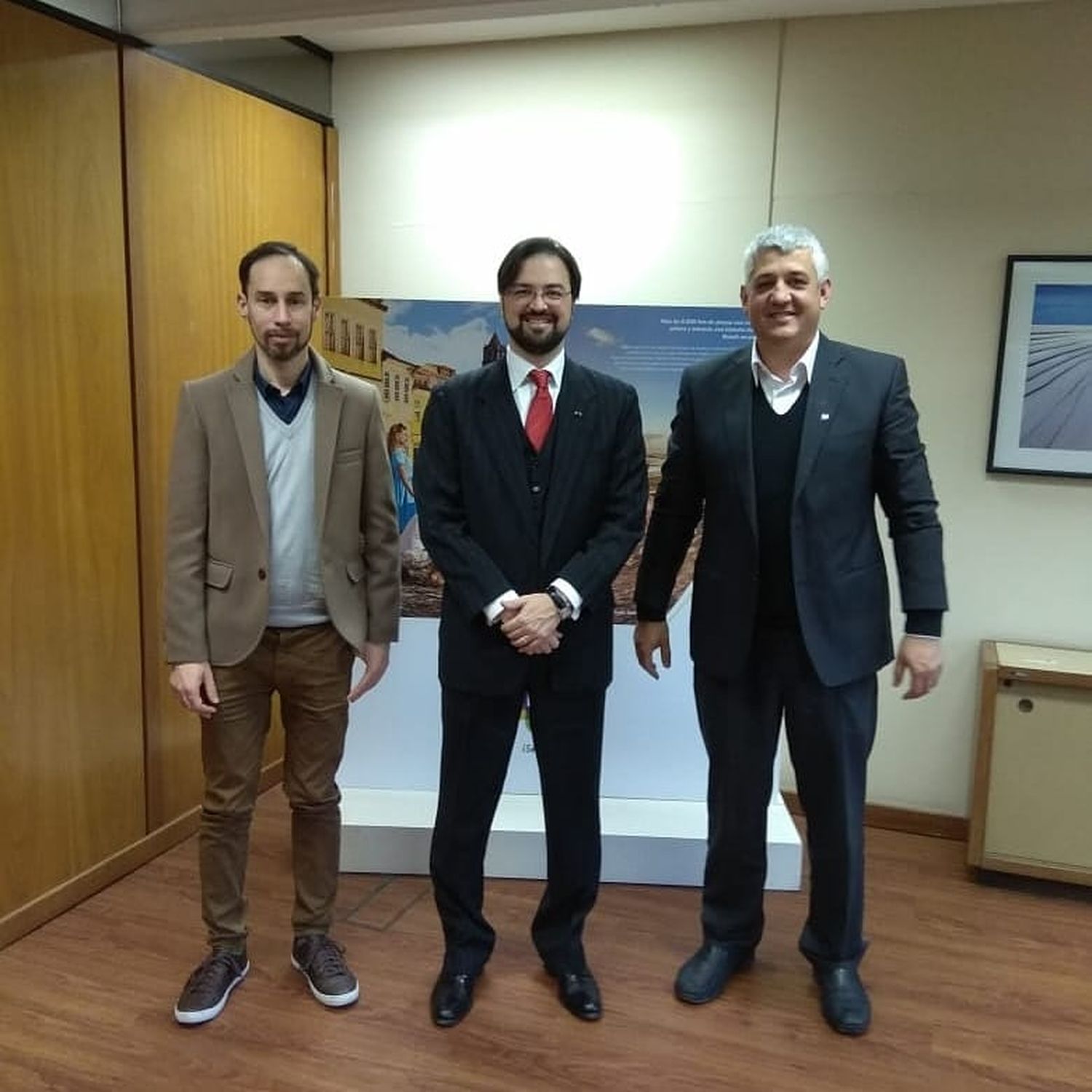 Referentes de la Codegu se reunieron en la Embajada de Brasil