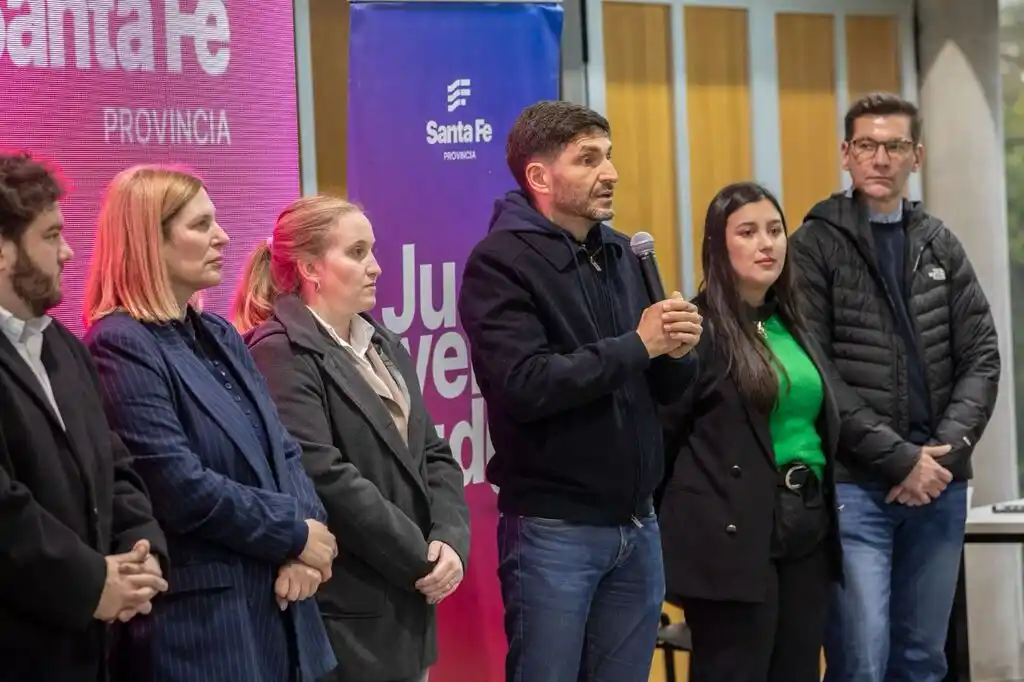 El gobernador participó del primer encuentro “Reforma Joven”