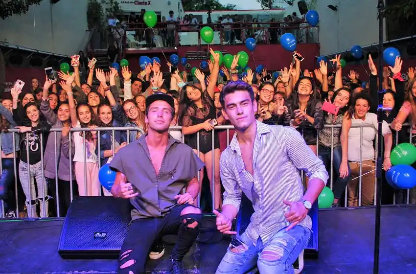MYA: los ídolos teen del momento que cantaron en Espacio Clarín