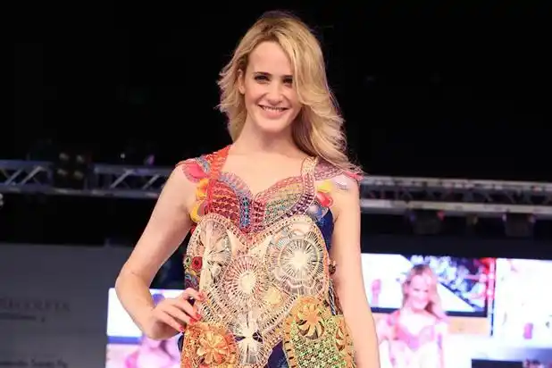 Julieta Prandi denunció que su ex abandonó en la puerta de su casa a sus hijos