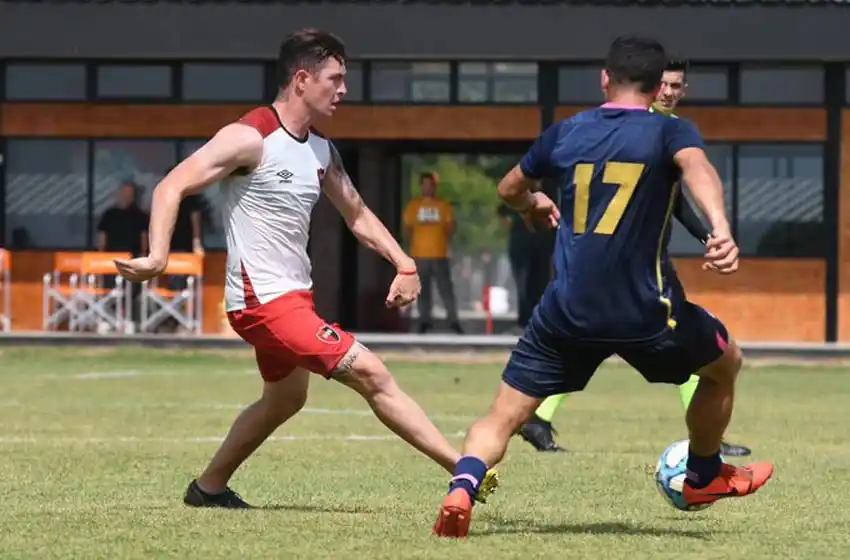Hubo acción para los suplentes de Newell’s, que golearon 4-1 a Tiro Federal