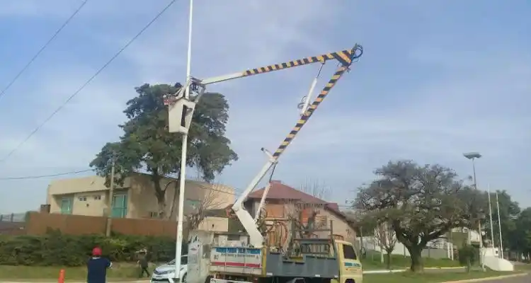 Cámaras de seguridad: últimos trabajos  de conexión a la red