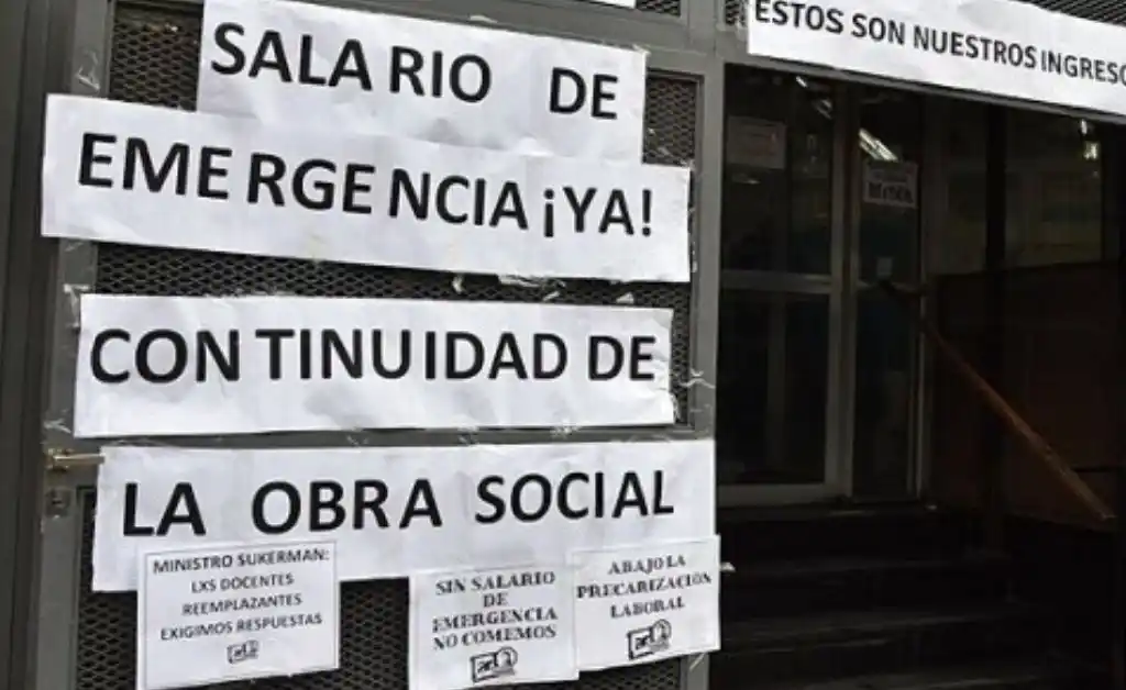 Paro y apagón virtual de docentes por 48 horas en Rosario