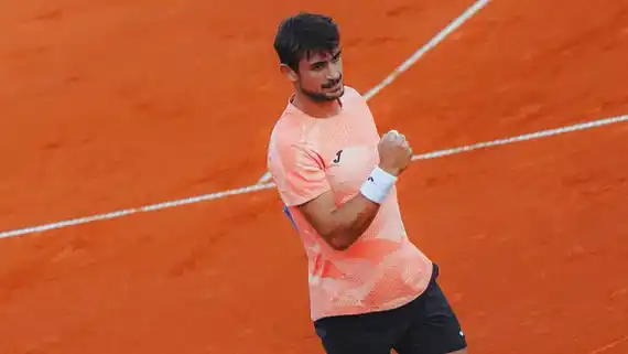 Navone, Cerúndolo y Comesaña sortearon con éxito la primera rueda