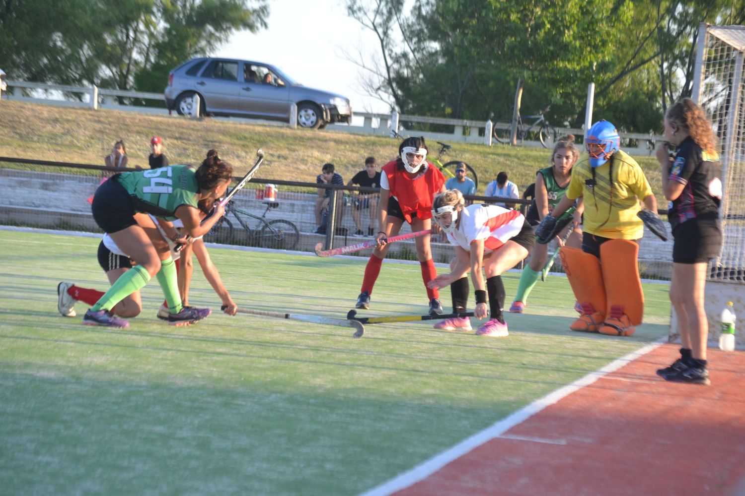 Interesante inicio del Torneo Oficial de hockey