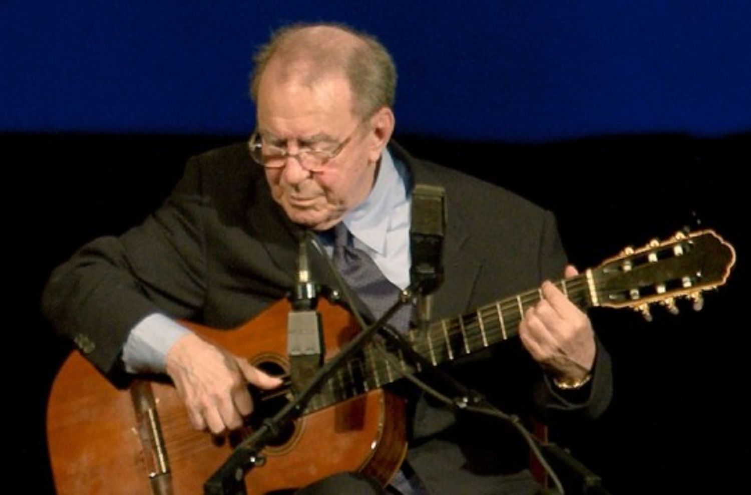 Murió la leyenda de la bossa nova, João Gilberto