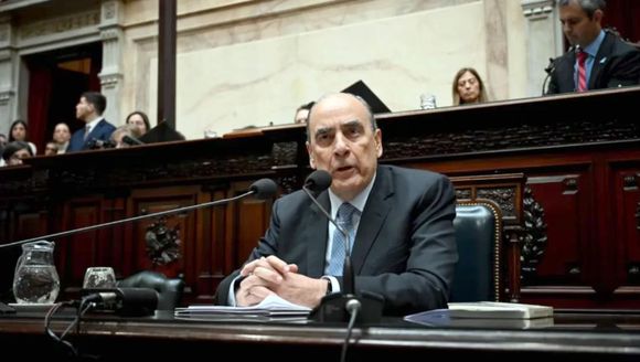 Francos defendió el veto a la ley de movilidad jubilatoria