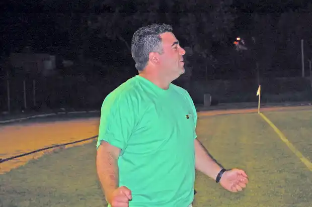 Bello, nuevo entrenador de Isleños Independientes