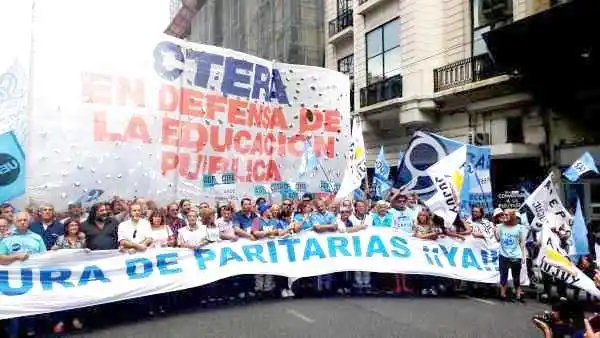 La secretaria de la CTERA apuntó contra el 
Gobierno nacional por desfinanciar la educación
