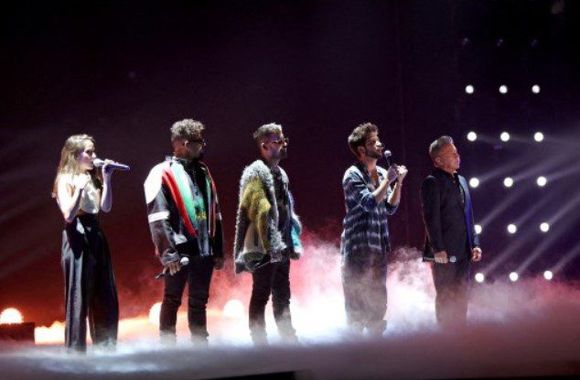 Los Montaner aplazan su concierto para julio