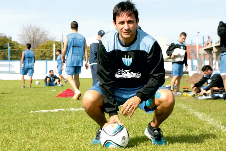 Barrado: “Es un torneo muy parejo, pero tenemos equipo”