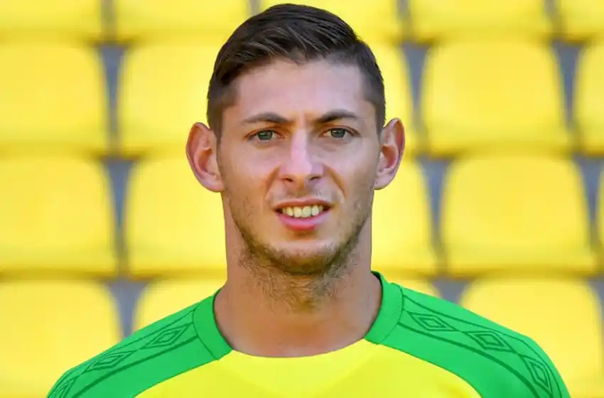 Futbolista Argentino: hallaron restos de avión en la costa de Francia