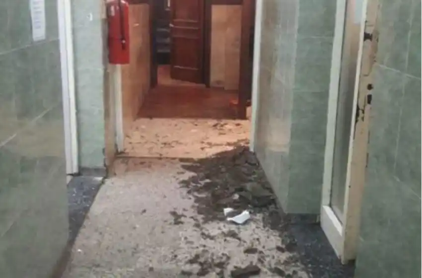 Delincuentes entraron a una comisaría a los tiros para liberar presos