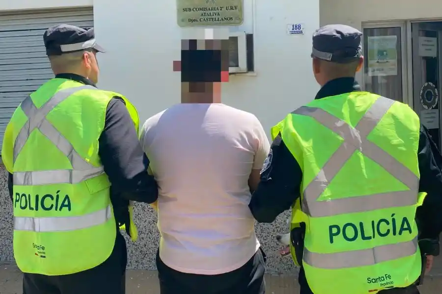 Detuvieron a una persona buscada por la Justicia, aprehendieron a otro y secuestraron una escopeta